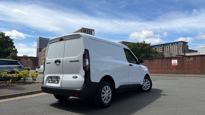 Ford Transit Courier Diesel 1.5 EcoBlue Trend Van - Image 38